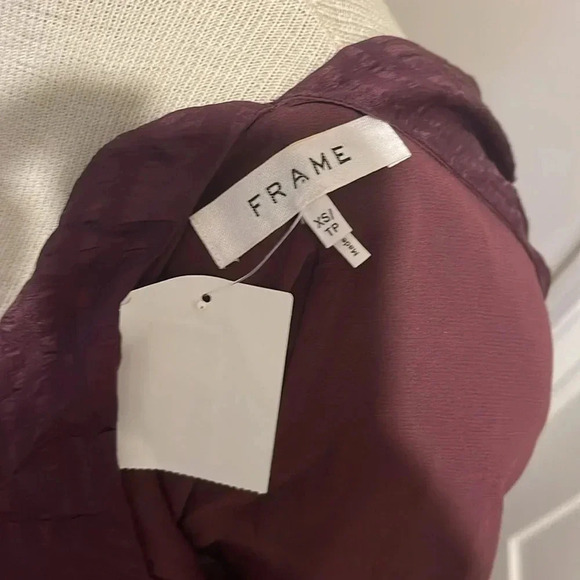 NWT!! Frame - Draped Textured Silk Halter Top in Cabernet Purple - Size XS - Picture 8 of 8